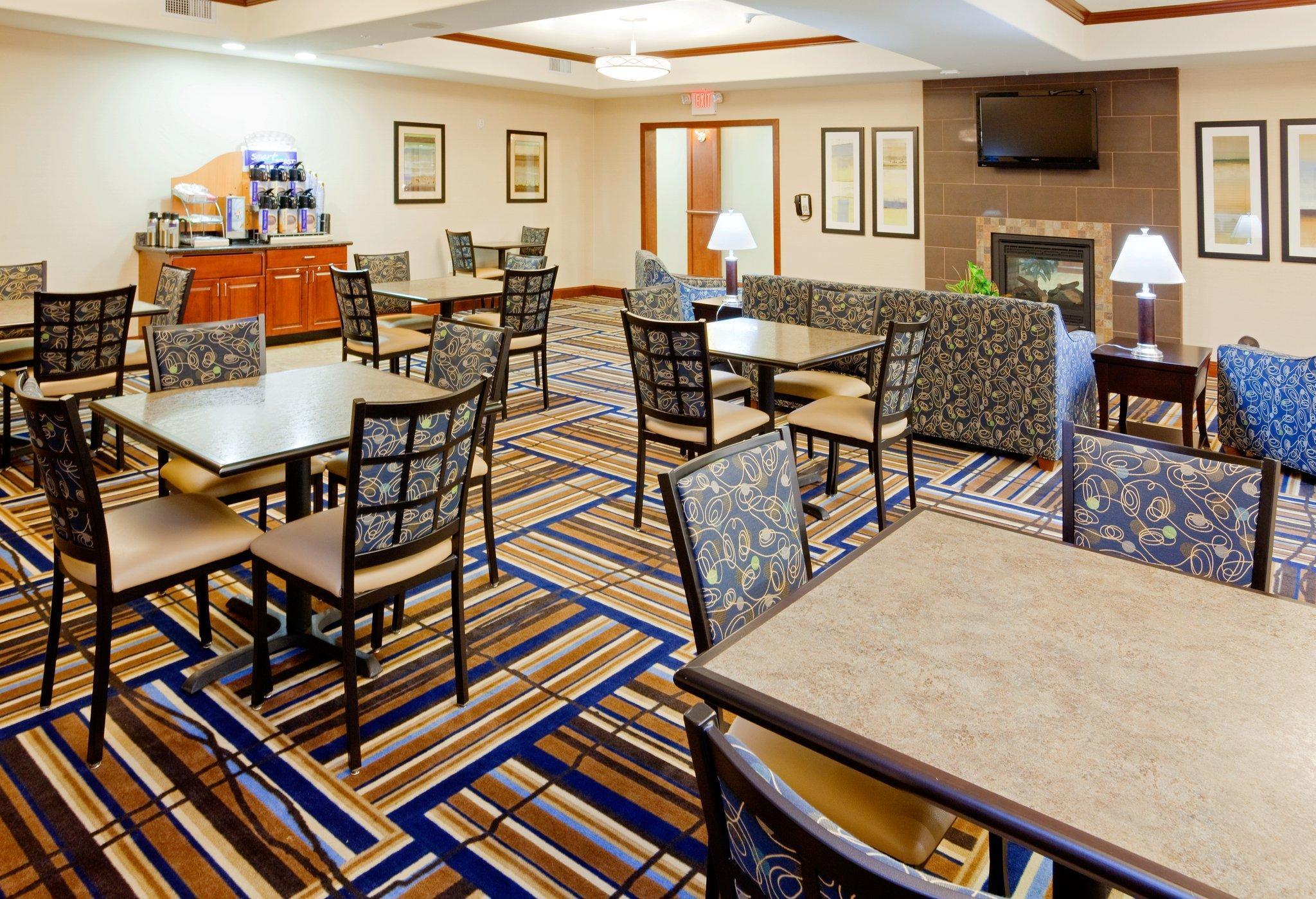 Holiday Inn Express Hotel & Suites Mount Airy By Ihg Εξωτερικό φωτογραφία
